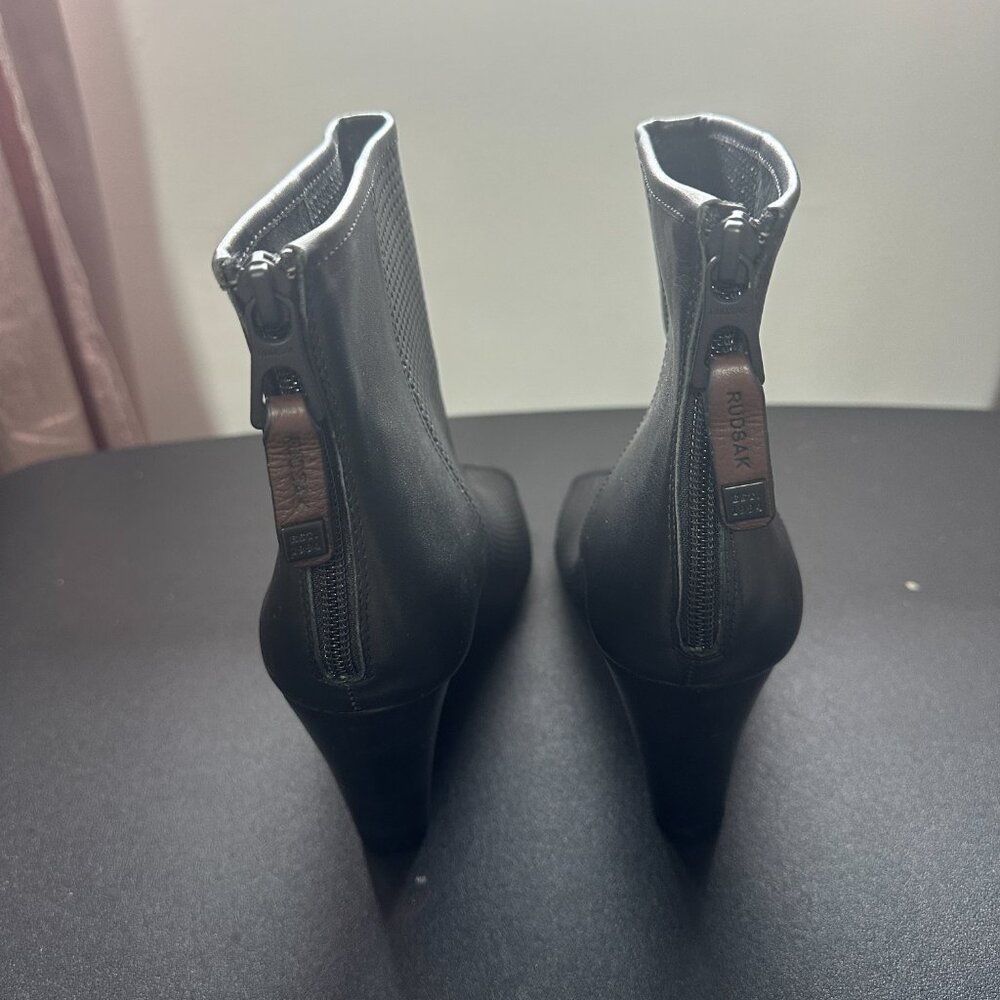 RUDSAK : Open-Toe Booties - Picture 4 of 5